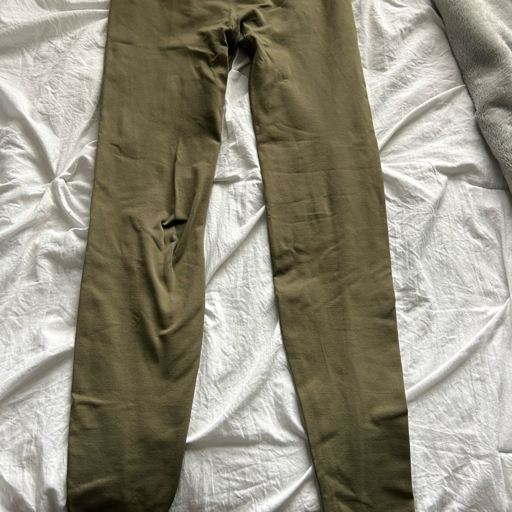 Free People Movement Olive Green Leggings xs/s - Picture 3 of 6